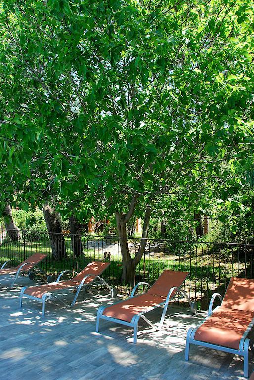 Hotel Les Mazets Des Roches Tarascon Ngoại thất bức ảnh