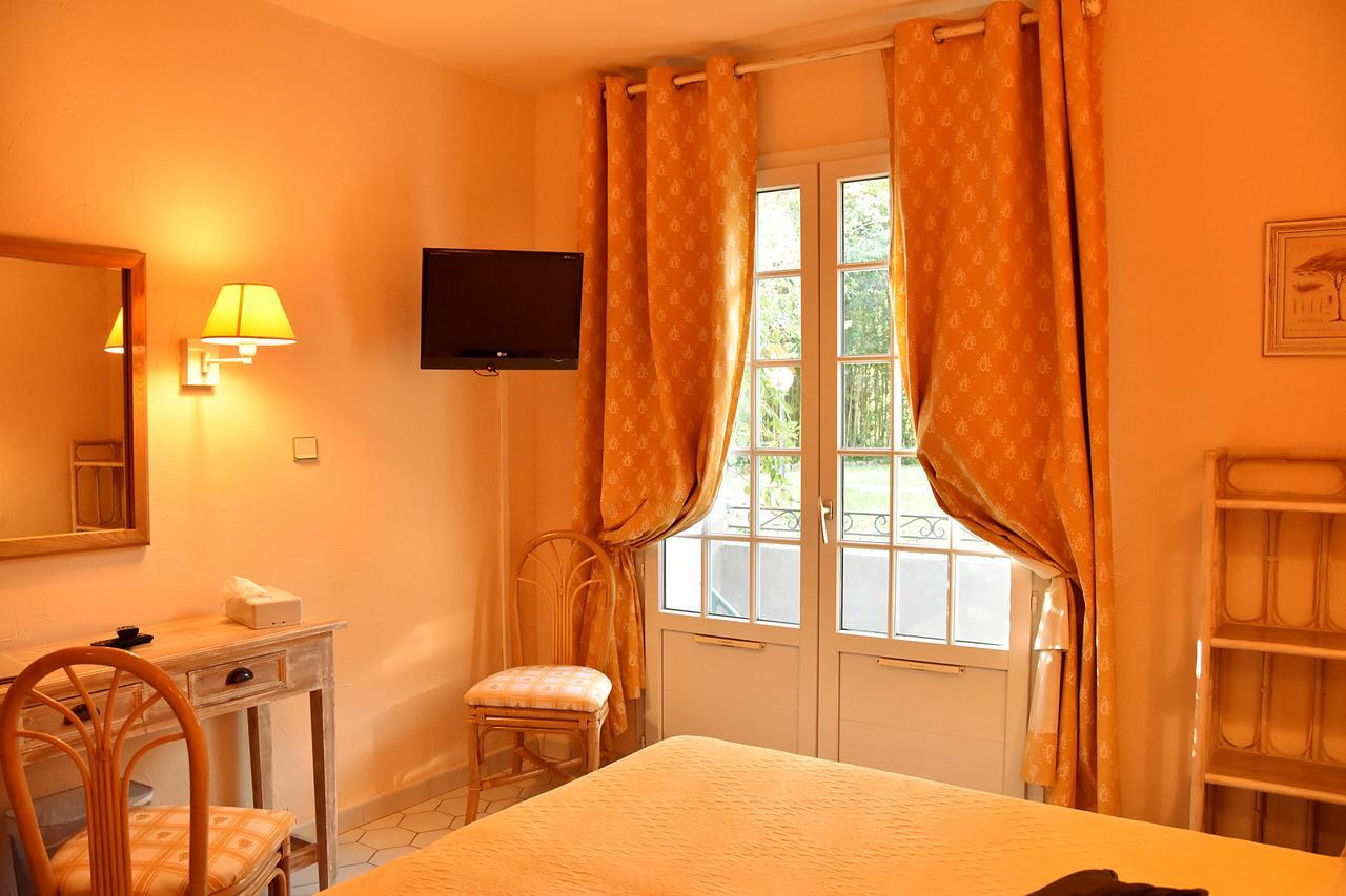 Hotel Les Mazets Des Roches Tarascon Ngoại thất bức ảnh
