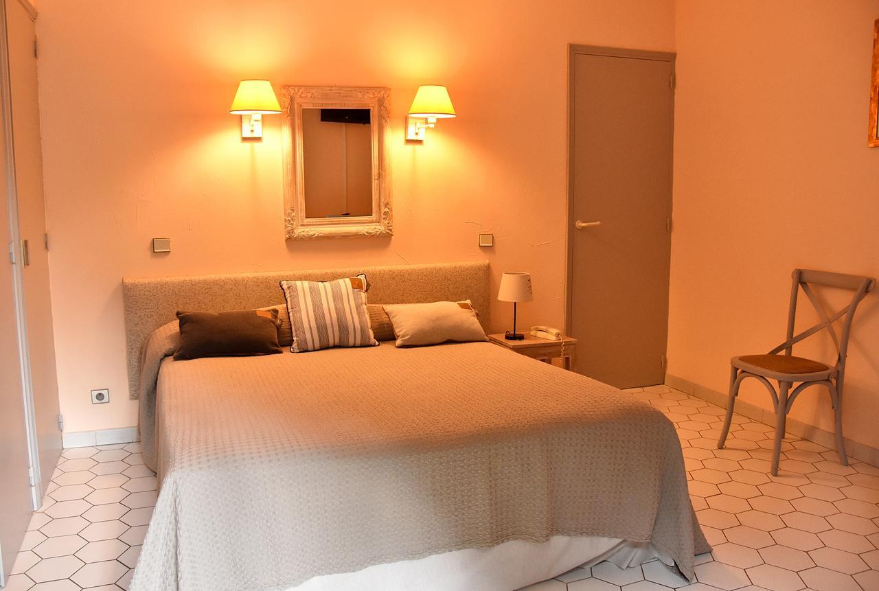 Hotel Les Mazets Des Roches Tarascon Ngoại thất bức ảnh
