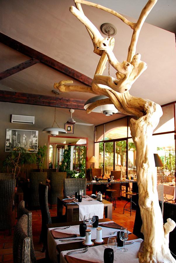 Hotel Les Mazets Des Roches Tarascon Ngoại thất bức ảnh