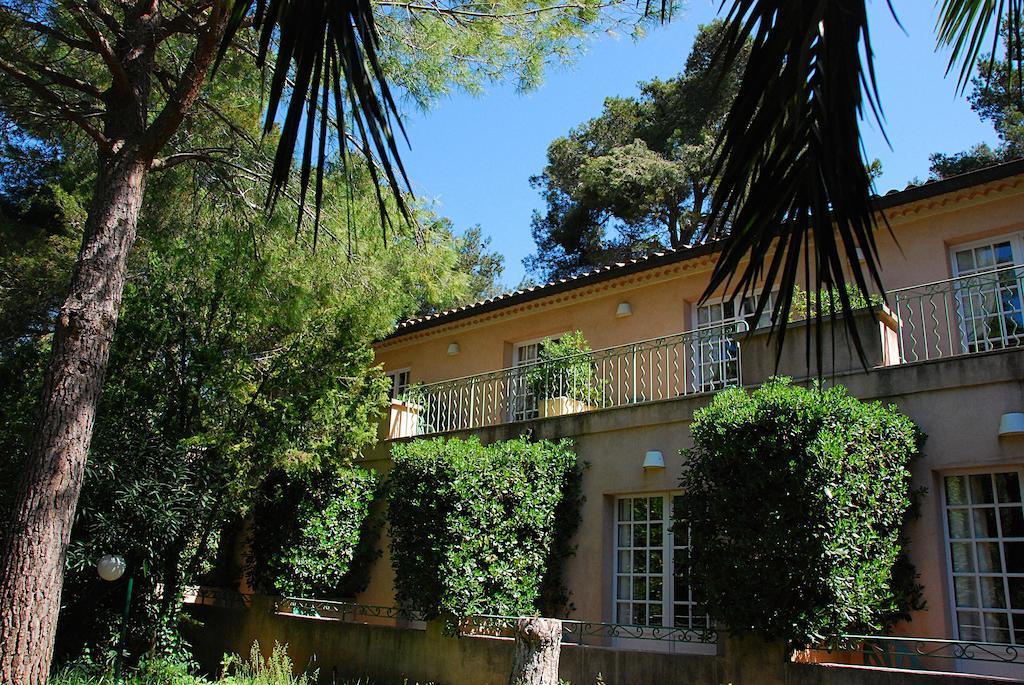 Hotel Les Mazets Des Roches Tarascon Ngoại thất bức ảnh