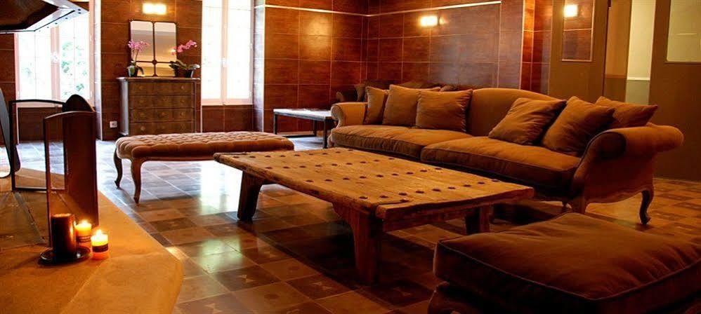 Hotel Les Mazets Des Roches Tarascon Ngoại thất bức ảnh